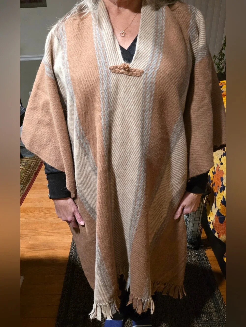 Alpaca Wool Fringed Poncho/cape Blanket